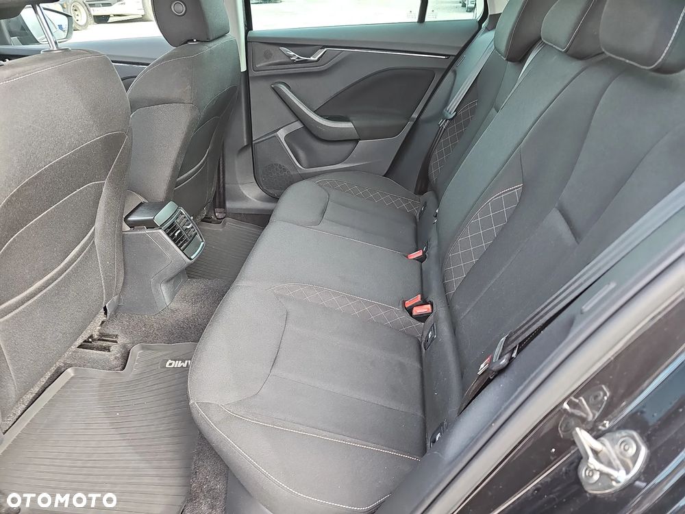 Skoda Kamiq 1.0 TSI Ambition DSG - 12