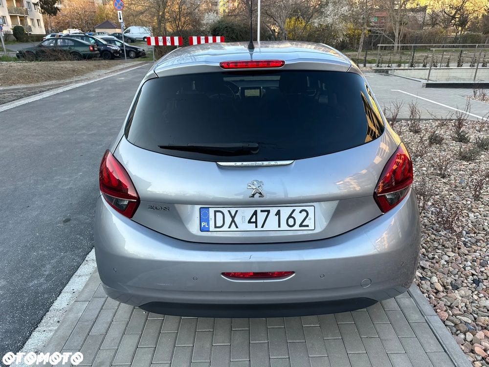 Peugeot 208 1.5 BlueHDi Allure S&S - 5