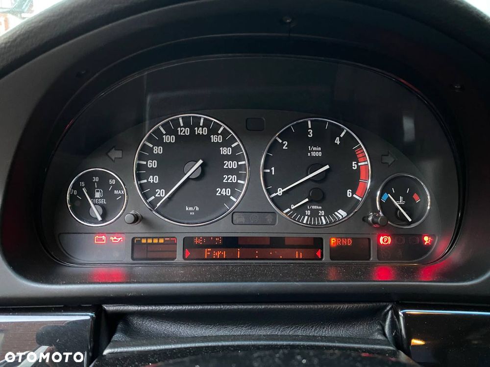 BMW Seria 5 - 18