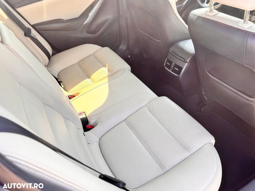 Mazda 6 SKYACTIV-D 175 Drive i-ELOOP Sports-Line - 11