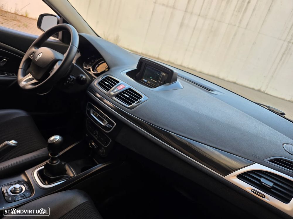 Renault Mégane Sport Tourer 1.5 dCi Dynamique S - 42