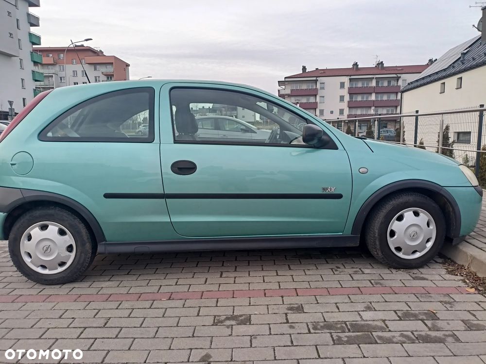Opel Corsa 1.2 16V - 4