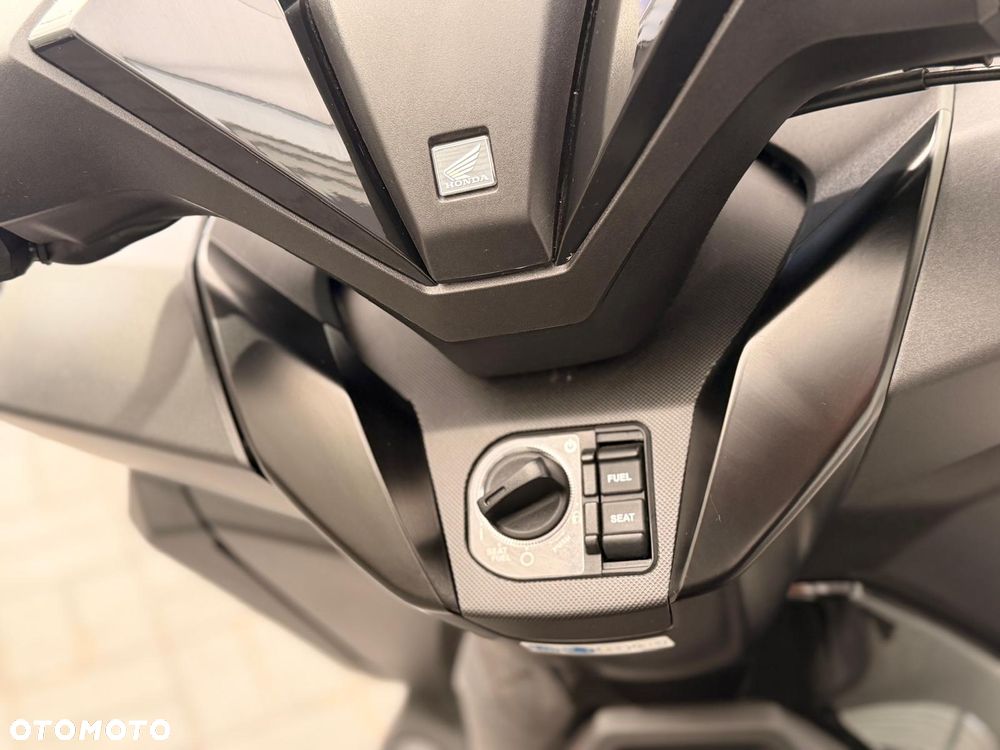 Honda NSS - 10