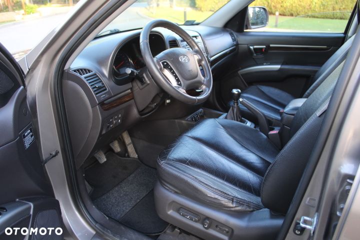 Hyundai Santa Fe - 28