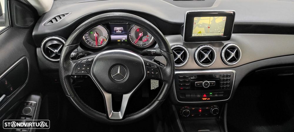 Mercedes-Benz GLA 200 CDI Urban Aut. - 9