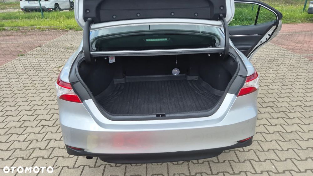 Toyota Camry 2019 photo 4