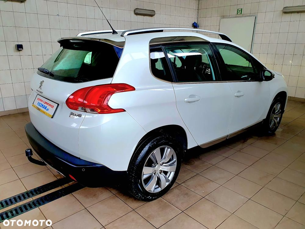 Peugeot 2008 1.6 e-HDi Allure S&S - 4