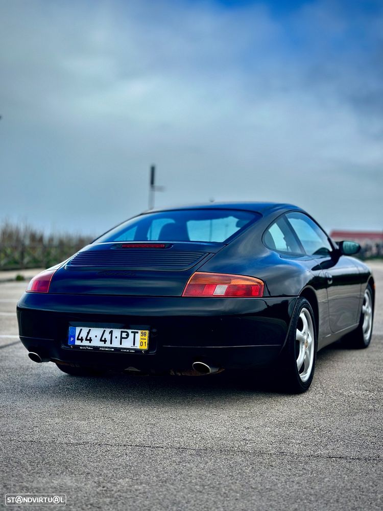 Porsche 911 (996) Carrera Coupé - 3