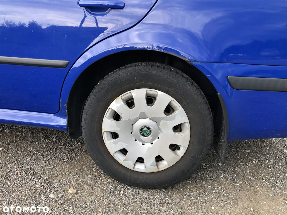 Skoda Octavia 1.6 Tour Classic - 28