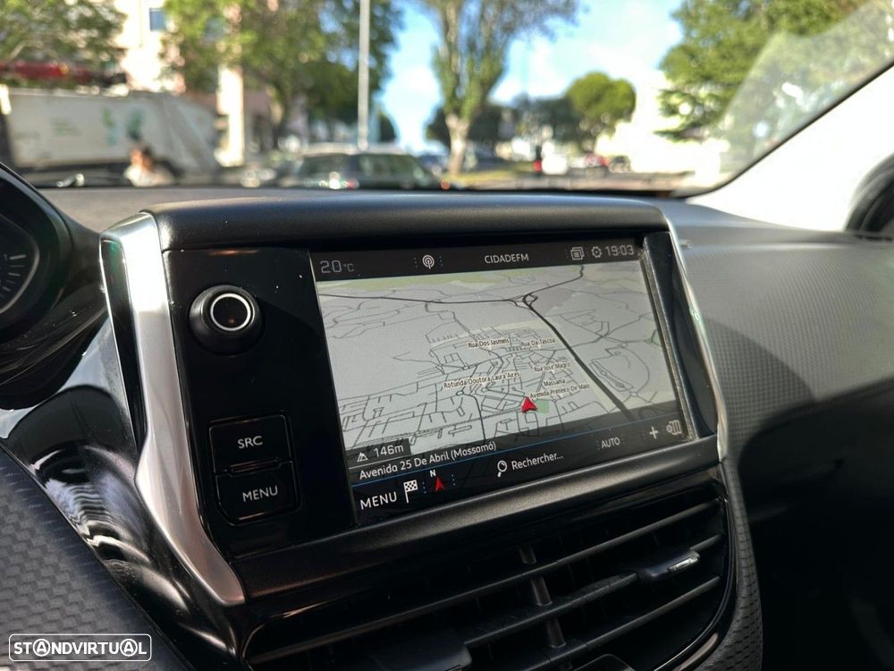 Peugeot 2008 PureTech 110 Stop&Start Style - 13