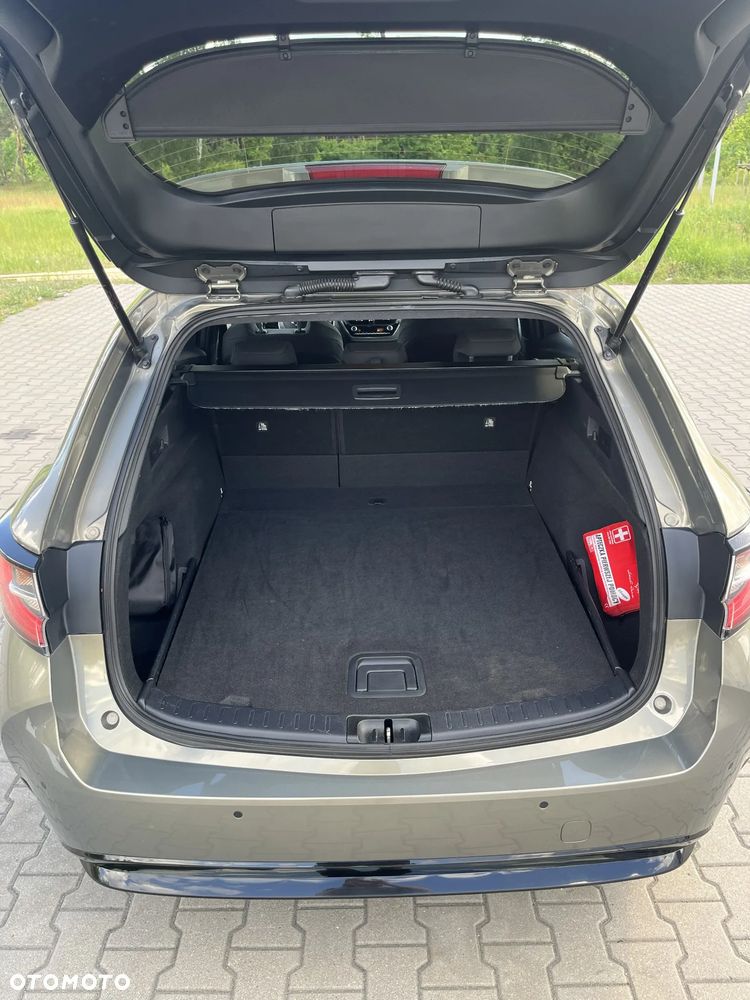 Suzuki Swace 1.8 Hybrid Premium Plus CVT - 25