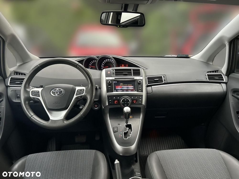 Toyota Verso 1.8 Premium MS - 15