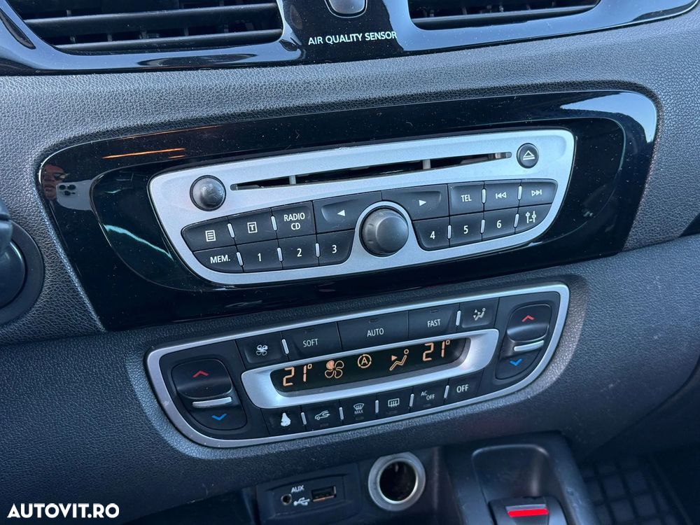 Renault Megane ENERGY dCi 130 Start & Stop Bose Edition - 9