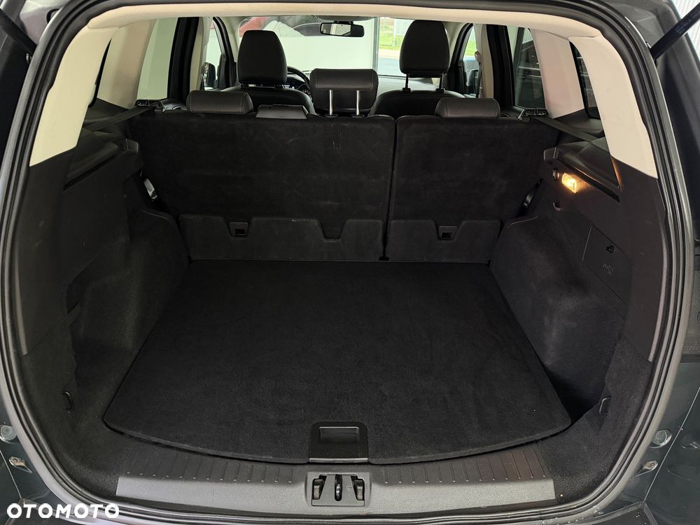 Ford Kuga 1.5 TDCi 2x4 Titanium - 7