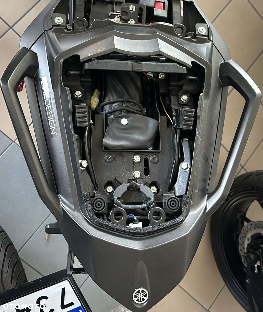 Yamaha FZ - 15