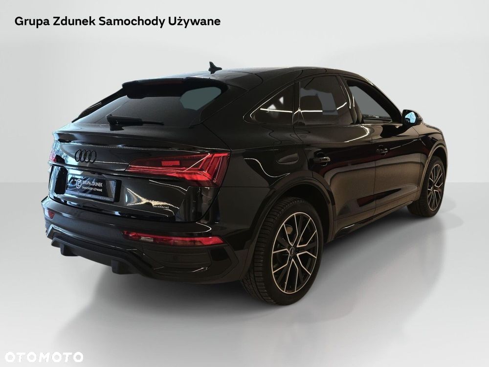 Audi Q5 Sportback - 6