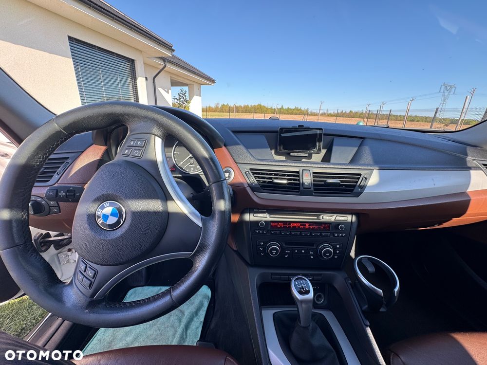 BMW X1 xDrive18d - 18