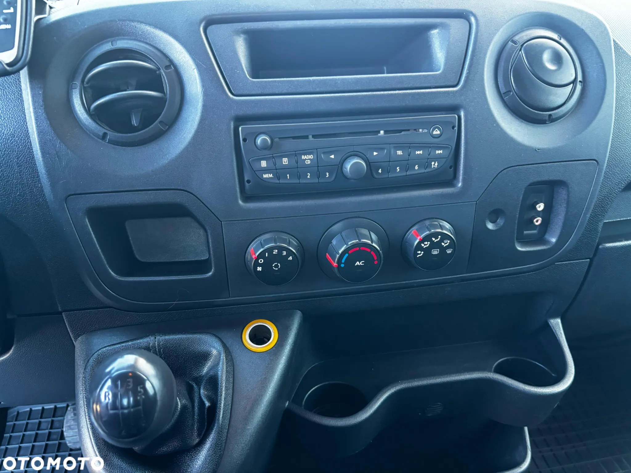 Renault Master - 25