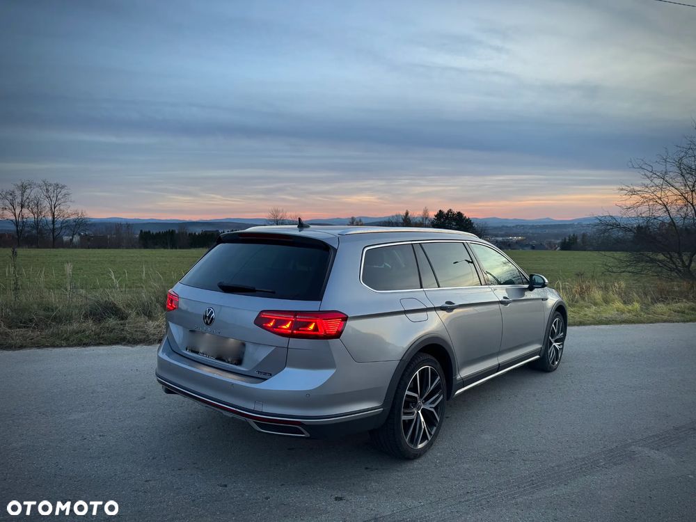 Volkswagen Passat Alltrack - 4