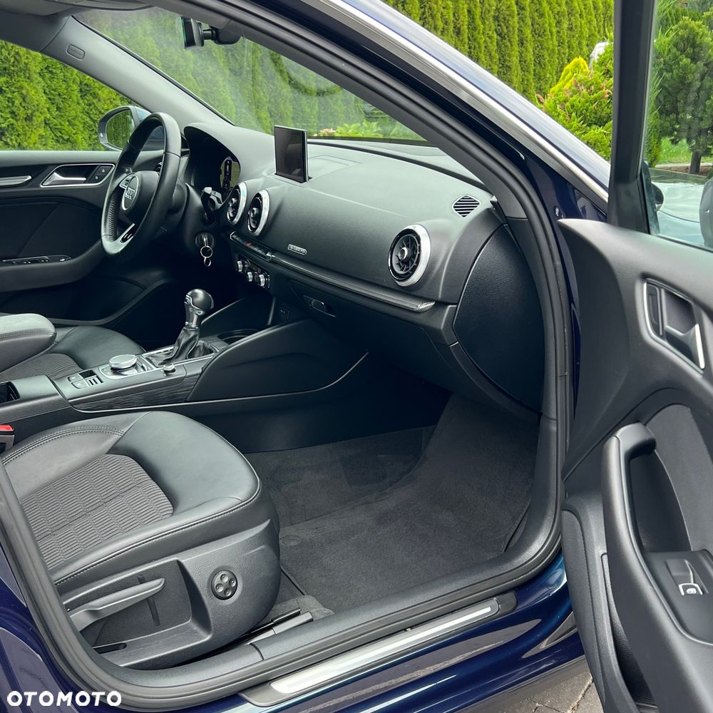 Audi A3 Sportback 2.0 TDI clean diesel Quattro Ambition S tronic - 26