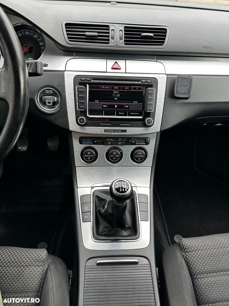Volkswagen Passat 2.0 TDI Highline DPF - 17