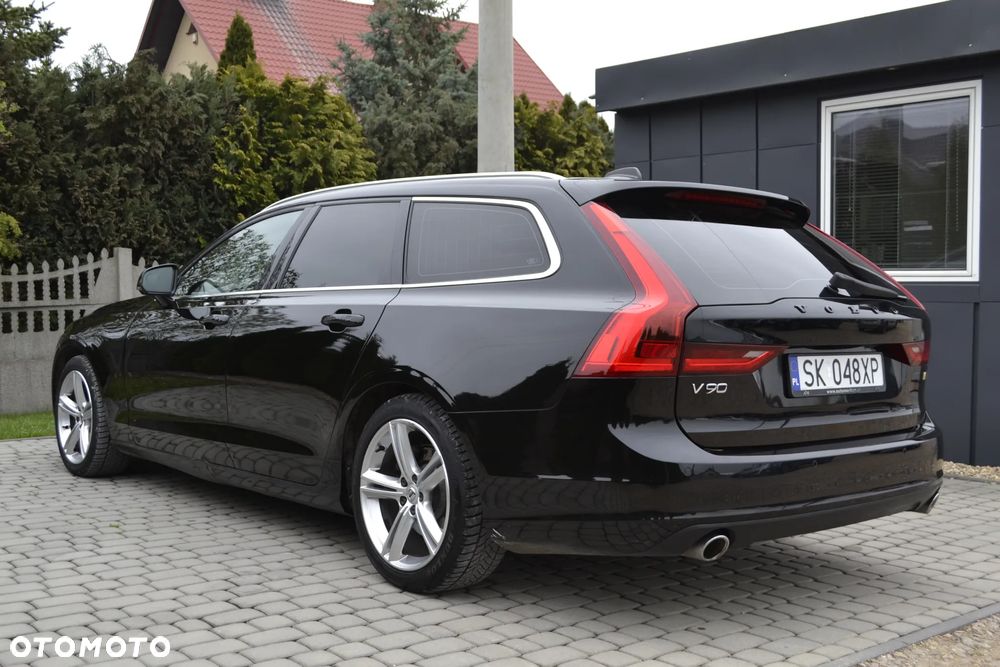 Volvo V90 D4 Geartronic Momentum - 24