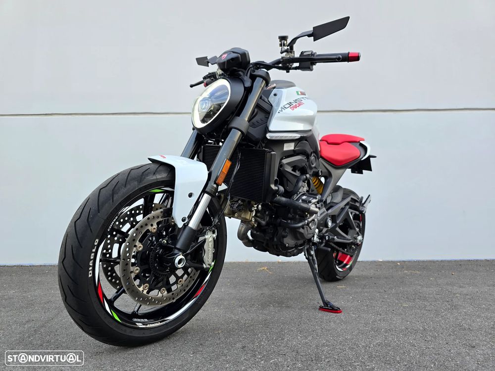 Ducati Monster 937 - 21