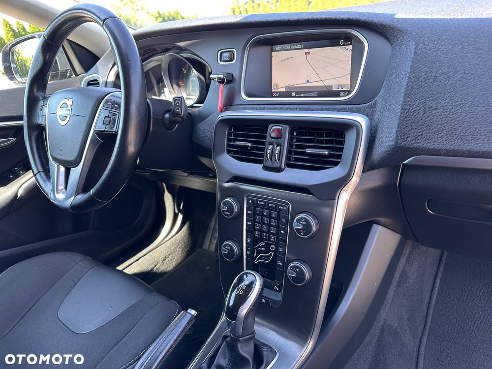 Volvo V40 - 33
