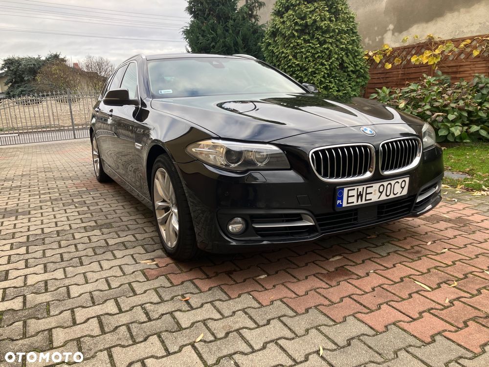BMW Seria 5 530d xDrive - 12