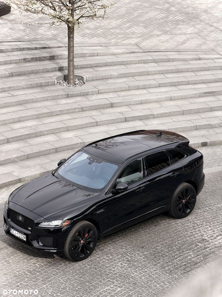 Jaguar F-Pace 3.0 V6 AWD S - 16