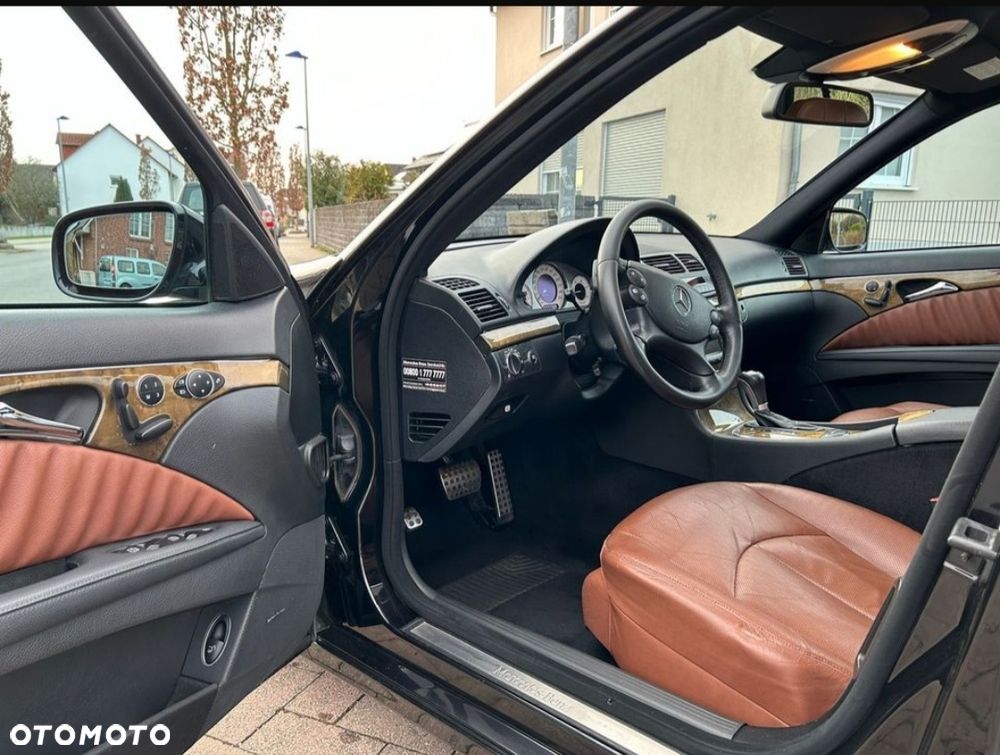Mercedes-Benz Klasa E 320 CDI 4-Matic T Avantgarde - 7
