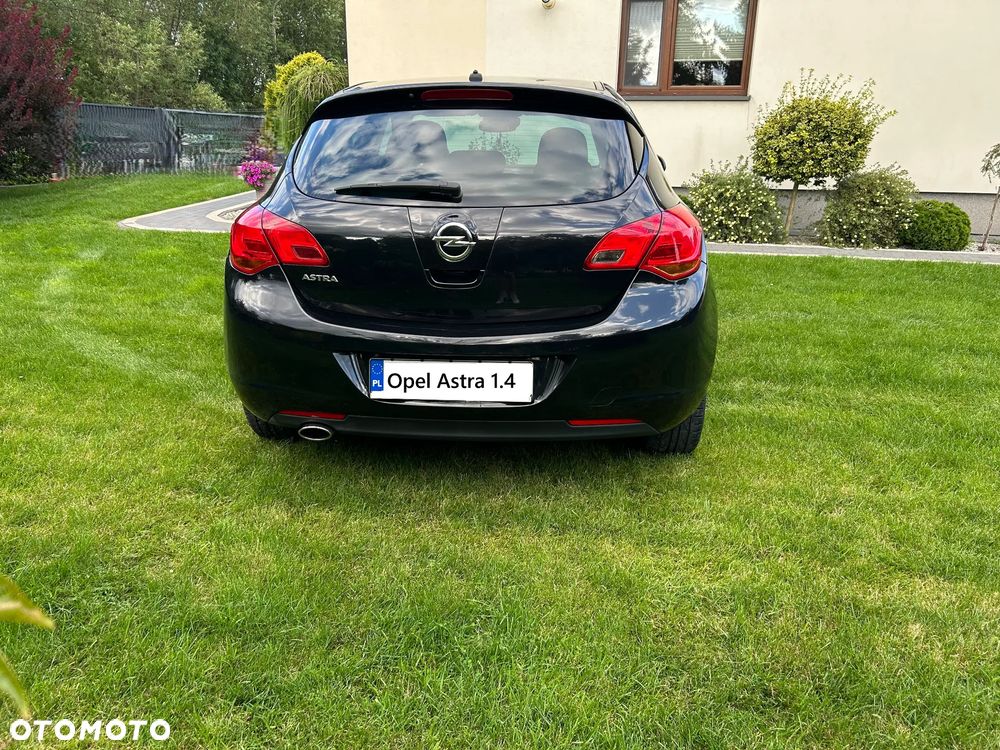 Opel Astra 1.4 T Sport - 4