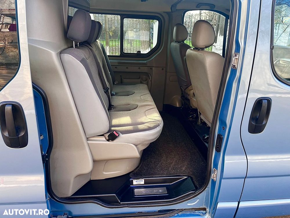 Renault trafic - 5
