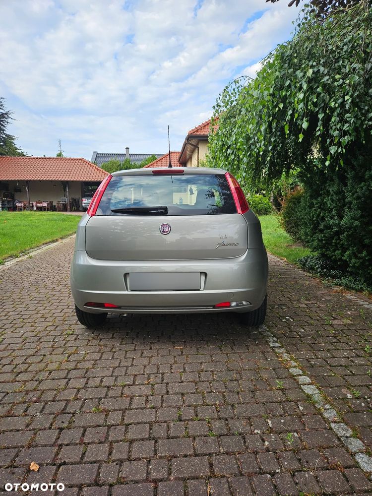 Fiat Grande Punto - 7