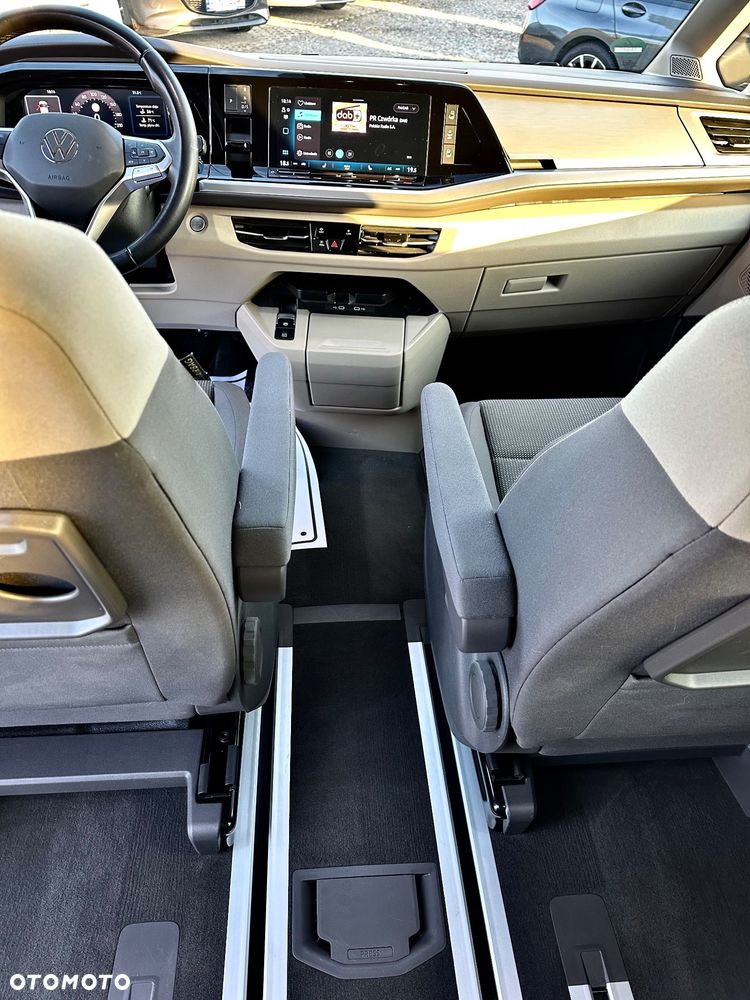 Volkswagen Multivan 2.0 TDI L1 Trend DSG - 13