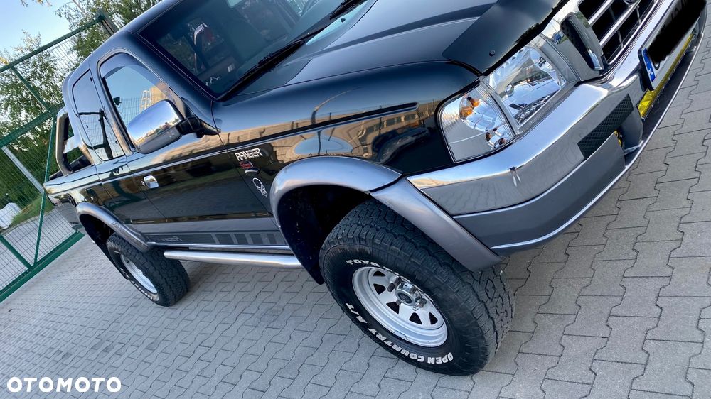 Ford Ranger XLT - 16
