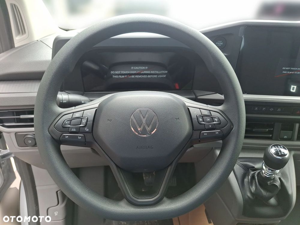 Volkswagen Transporter - 11