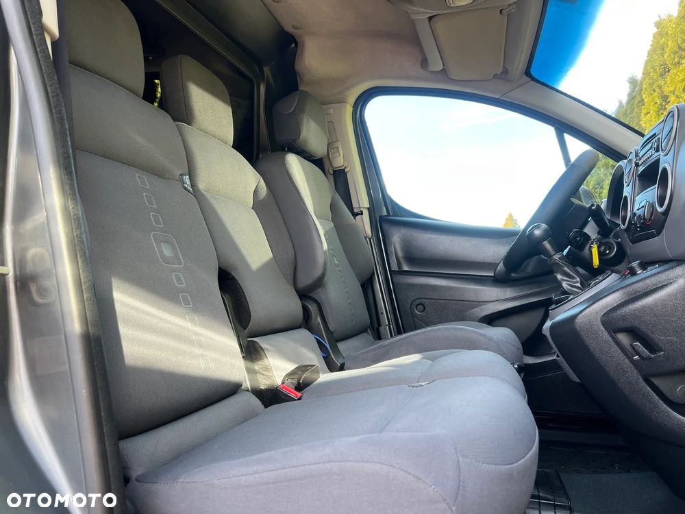 Peugeot Partner - 26