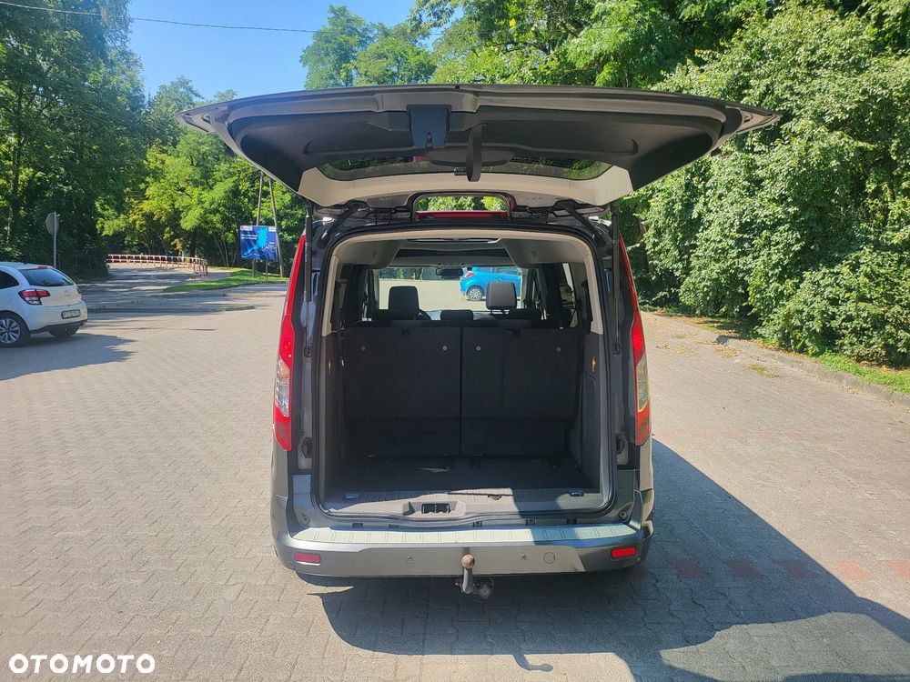 Ford Tourneo Connect Grand - 9