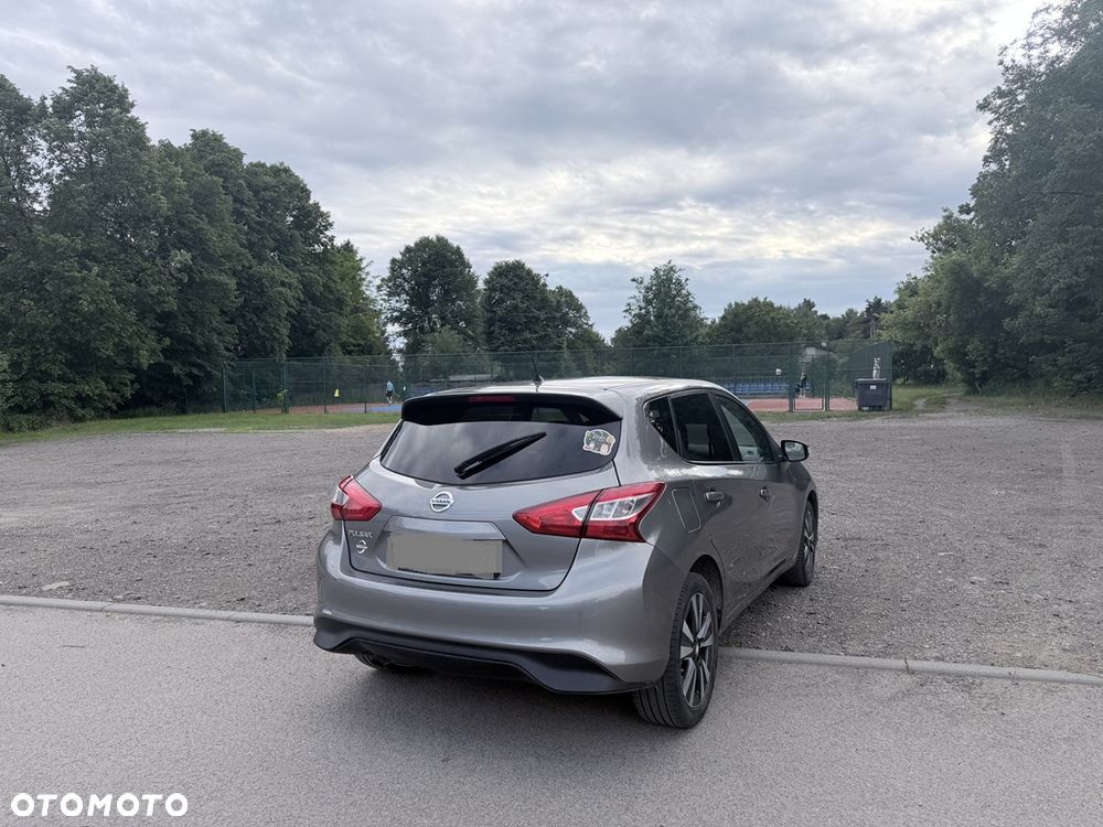 Nissan Pulsar 1.2 DIG-T Tekna EU6 - 8