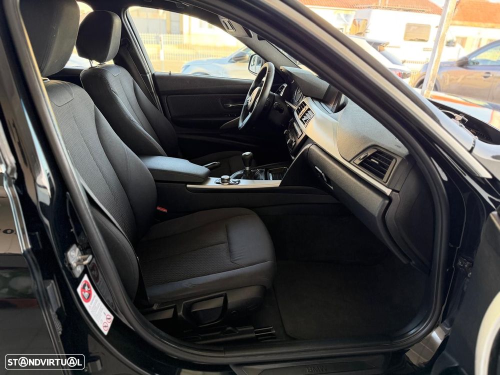 BMW 318 d Line Modern - 17