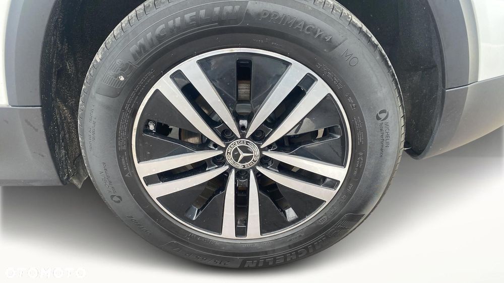 Mercedes-Benz GLB 200 d 8G-DCT - 15