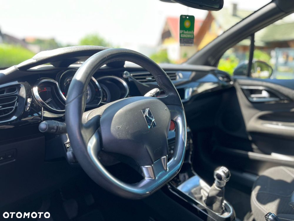 Citroën DS3 e-HDi 115 FAP Ultra-Prestige - 8