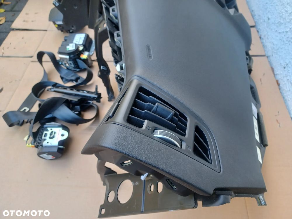 DESKA KOKPIT  FORD KUGA MK2 - 8