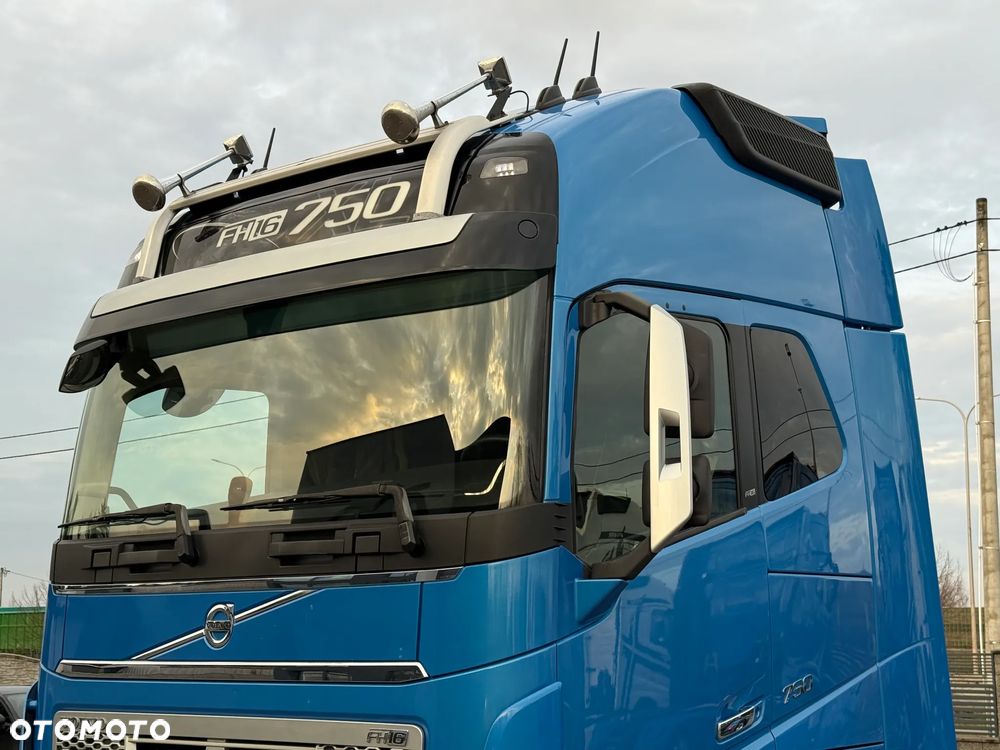 Volvo FH 16 750/RETARDER/SKÓRY/NAVI/XENON/ON1200 L/SPROWADZONY - 15