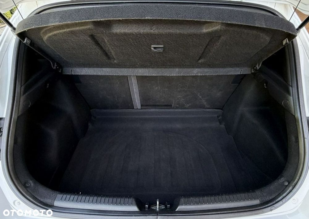 Hyundai i30 - 19