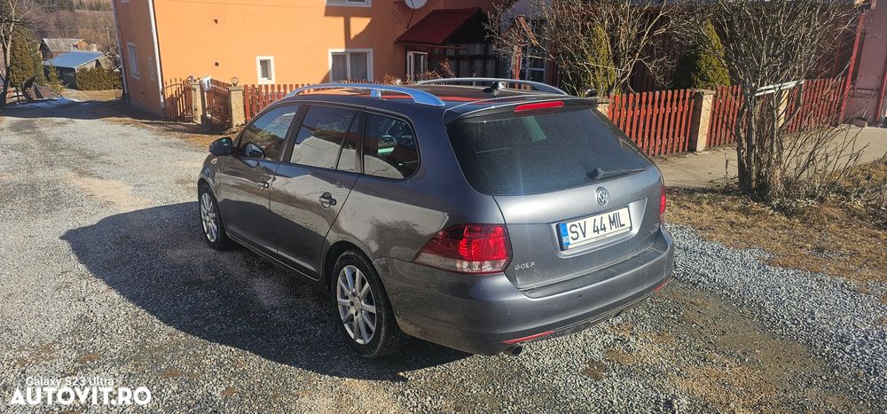 Volkswagen Golf 1.6 TDI DPF BlueMotion Technology DSG MATCH - 2