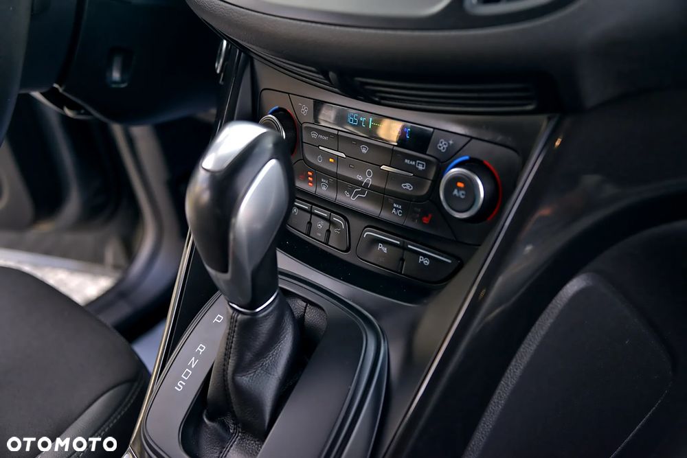 Ford Kuga 2.0 TDCi 4WD Titanium Plus - 33