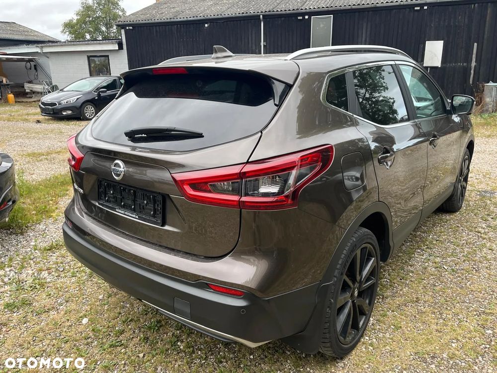 Nissan Qashqai 1.3 DIG-T Tekna - 4