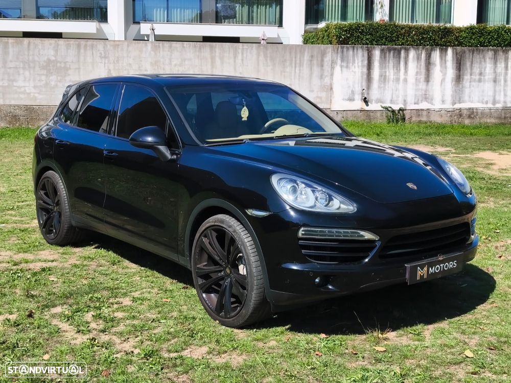 Porsche Cayenne Platinum Edition - 40